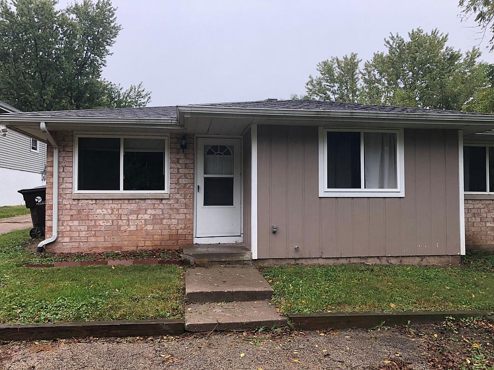 1st image of 4505 NE Scenic Dr APT B