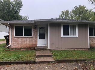 4505 NE Scenic Dr APT B, Peoria, IL 61615