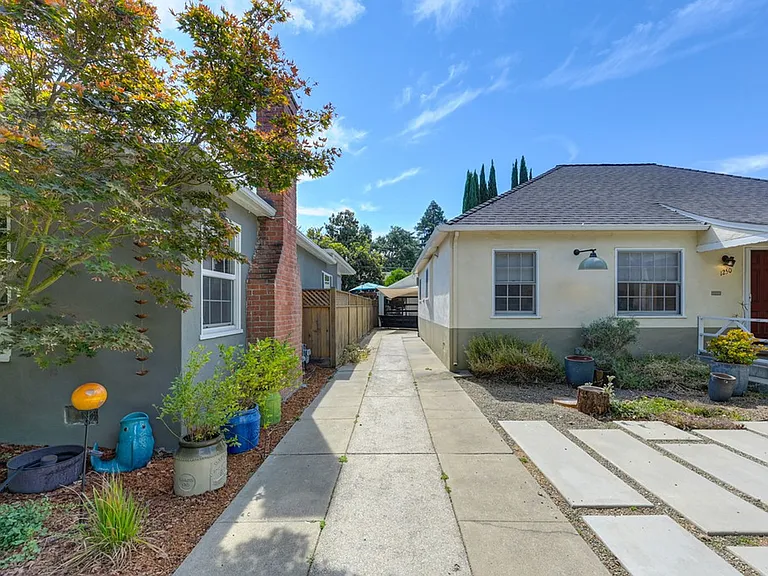 1250 Perkins Way — Photo 4