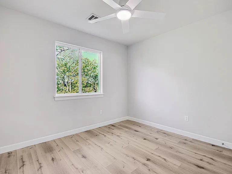 Guest bedroom #2