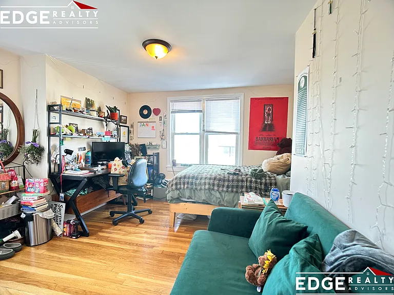 27 Bostonia Ave #2A — Photo 9