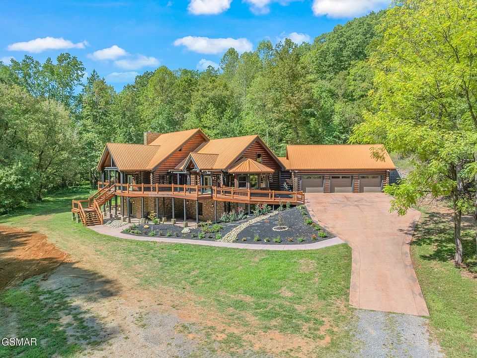 1st image of 1035 Porterfield Gap Rd