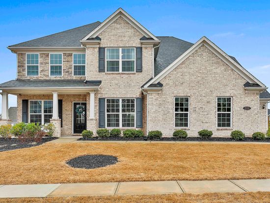 209 Randall Dr, Peachtree City, GA 30269