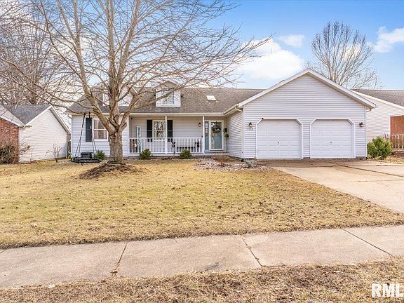 3rd image of 1112 Christopher Ln