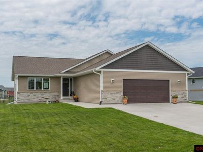 12 Kodiak Ct, North Mankato, MN, 56003