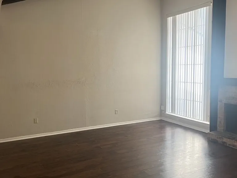 2607 San Sabastian Cir — Photo 7