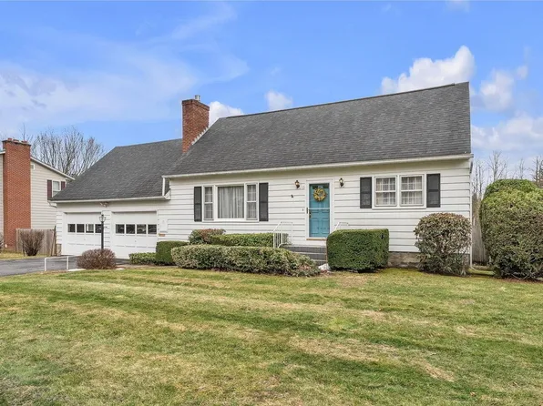 10 Woodland Place, South Burlington, VT 05403