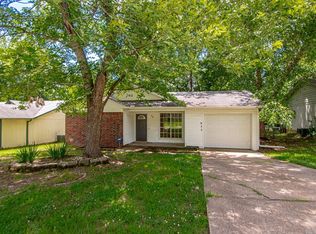 833 Cole Dr, Benton, AR 72015