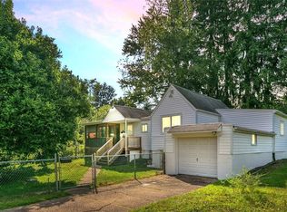 331 Woodhaven Dr, Monroeville, PA