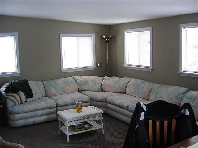 2nd image of 152 Utah Ave