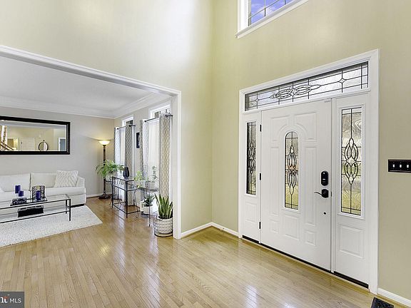 5th image of 5703 Caribbean Ct