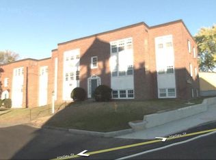 5 Hadley St APT A1, South Hadley, MA 01075