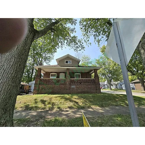 401 S 19th St Photo 1