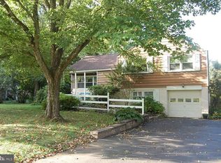994 Jacks Ln, Lansdale, PA 19446