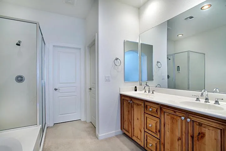 20750 N 87th St #2029 — Photo 9