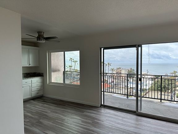 3rd image of 671 Glenneyre St #10