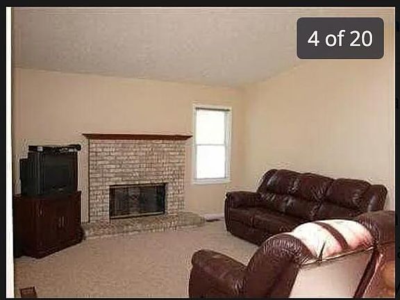 3rd image of 210 Steeple Chase Dr #210