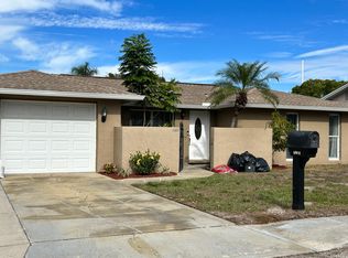 6811 Tierra Linda St, Port Richey, FL 34668