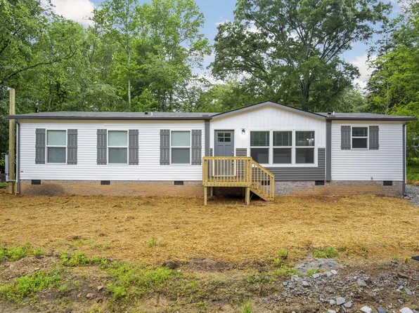 13773 Lillard Rd, Soddy Daisy, TN 37379