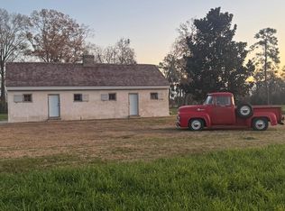 1121 River Rd, Yemassee, SC 29945