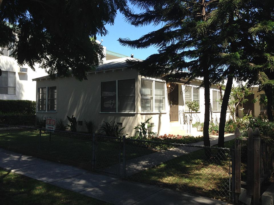 1st image of 1124 N Fuller Ave