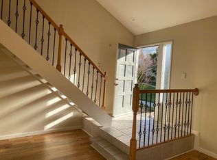 375 Catamaran St, Foster City, CA 94404