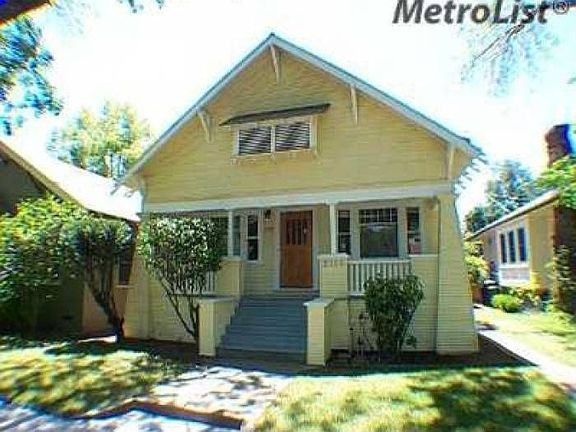 3rd image of 2358 Portola Way