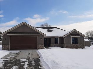 825 Fernsell St SW, Strasburg, OH