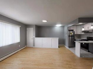 109 27th Ave #3, Brooklyn, NY 11214