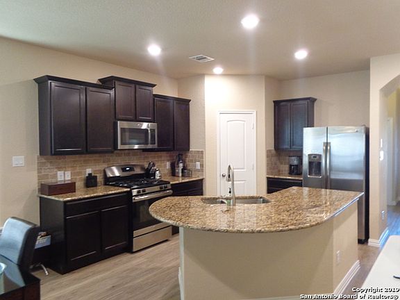 5th image of 6082 Akin Cir