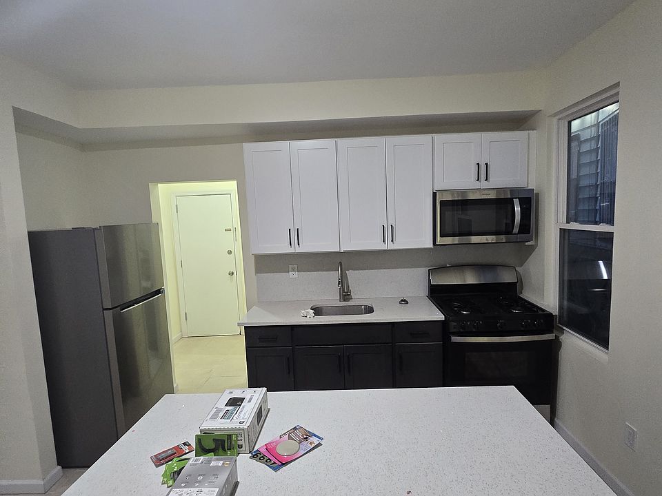 1st image of 226 21st St #2A