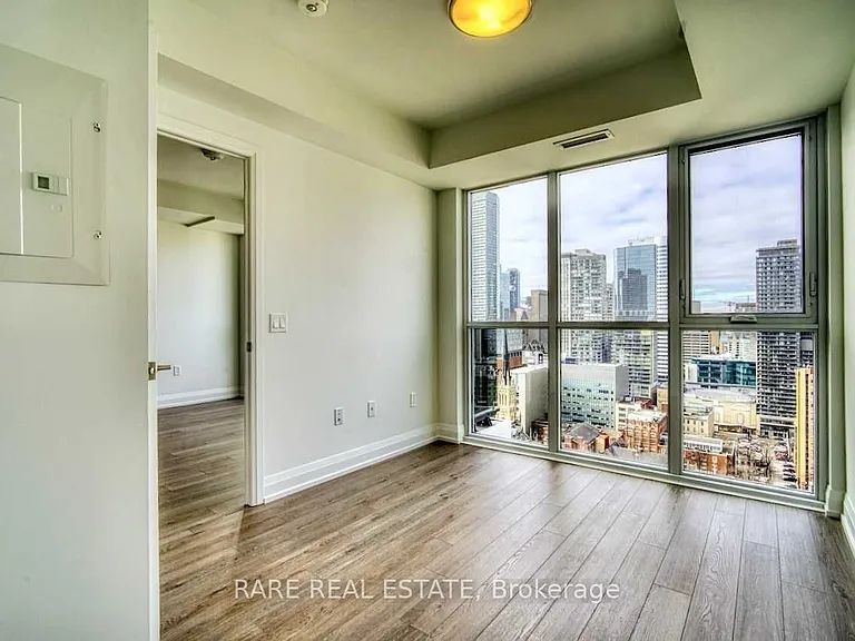 77 Mutual St #2707 — Photo 5