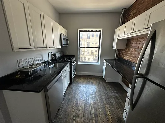 Rented by Yup Realty LLC | media 4