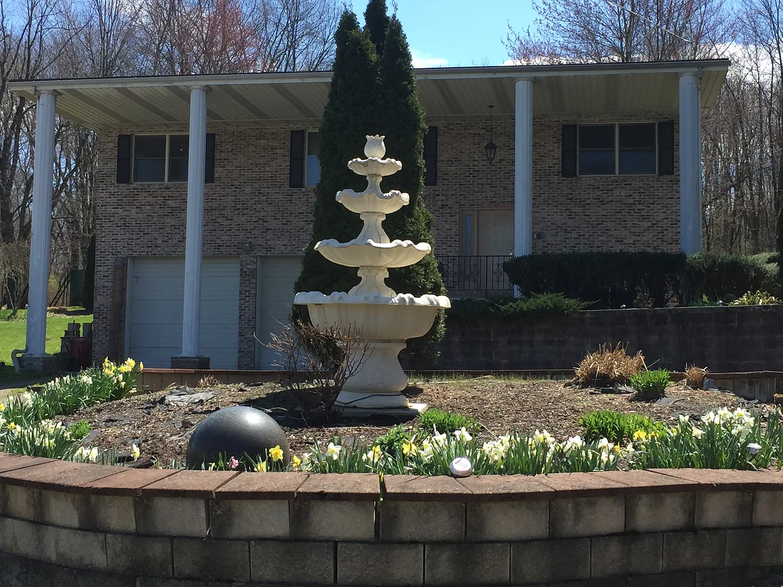 1590 Salt Springs Rd photo 1