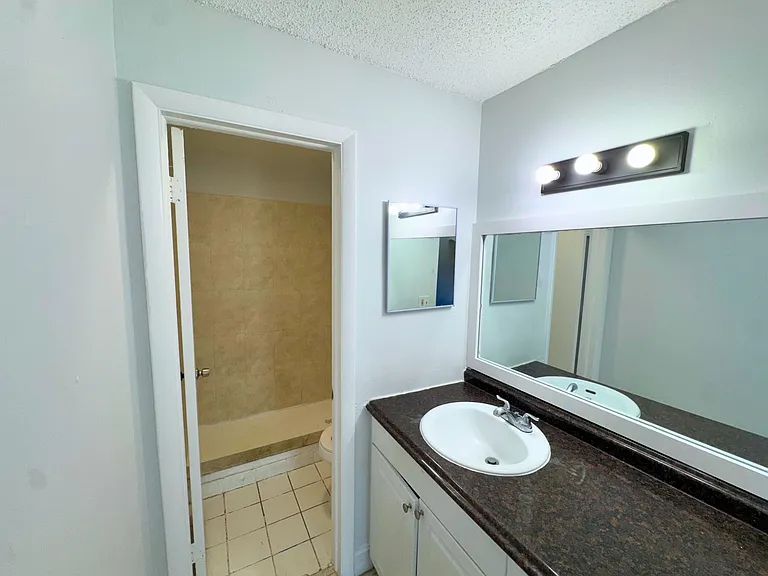 4459 Treehouse Ln #14-F — Photo 9