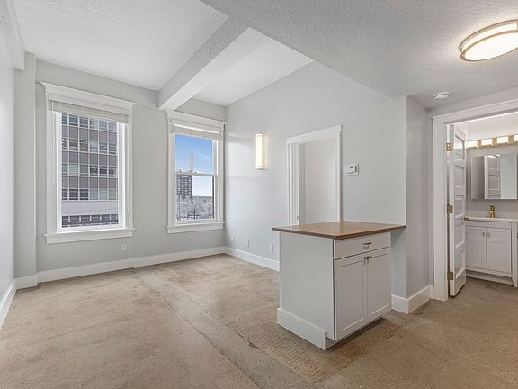 5th image of 7 E 400 S APT 408