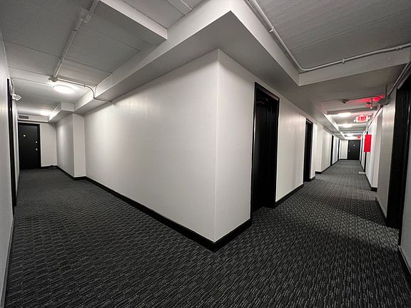 5th image of 170 E Lake St APT 217