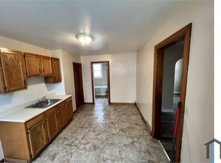 6800 Fullerton Ave APT 2, Cleveland, OH