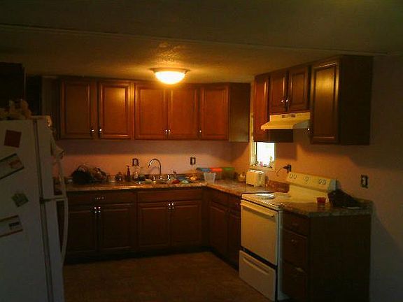 4th image of 13051 SW 7th Pl