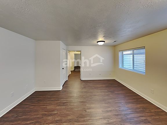 4th image of 8347 S Holly Oak Dr