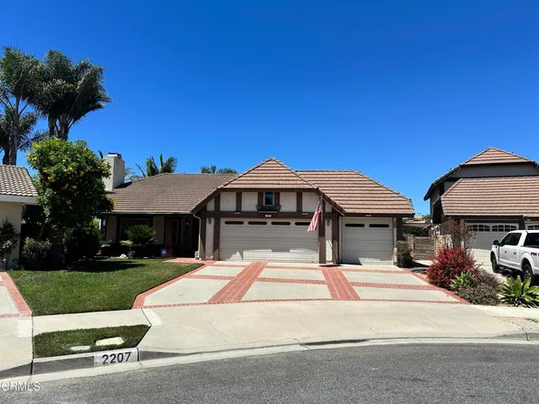 2207 Kemper Lakes Ct, Oxnard, CA 93036