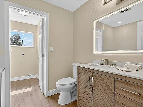 14005 Leeward Dr — Photo 18