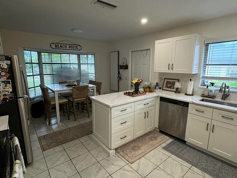 800 Ibis Way #4 — Photo 3