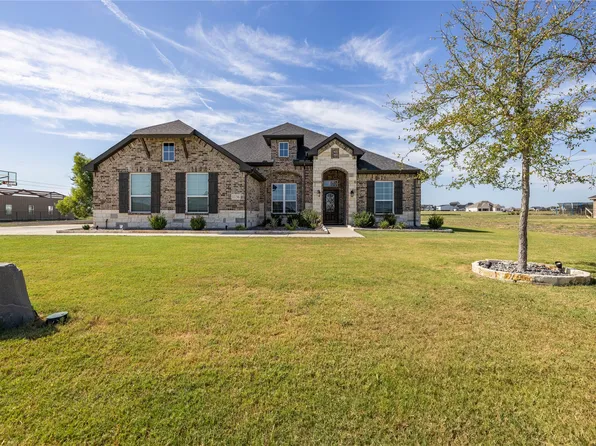 1136 Hester St, Nevada, TX 75173