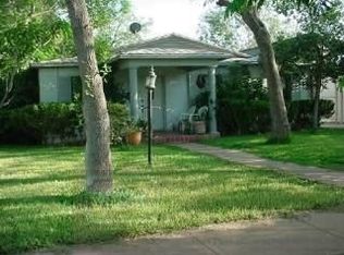 723 W Riggs Ave, Raymondville, TX 78580