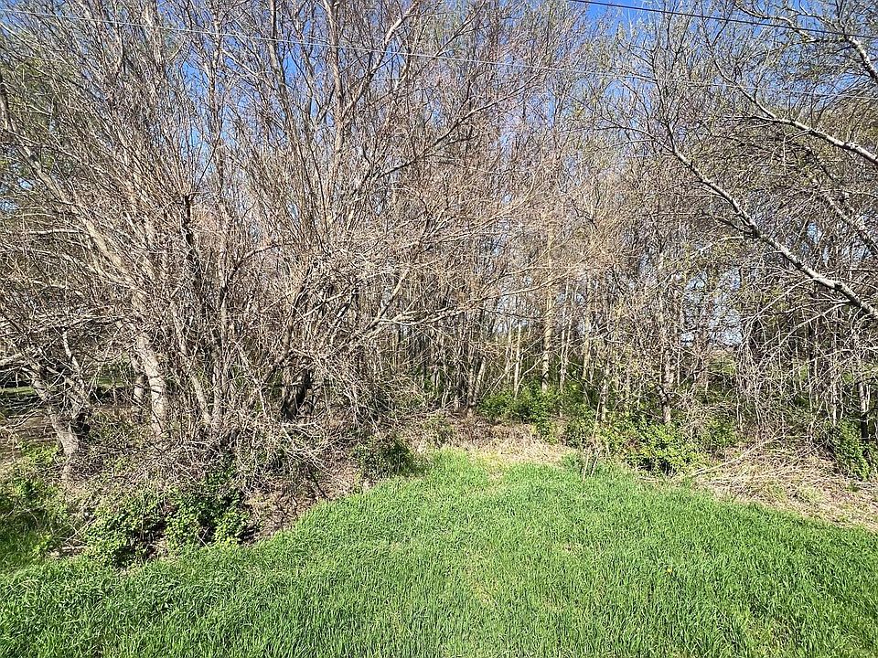 2nd image of 760th Ave
