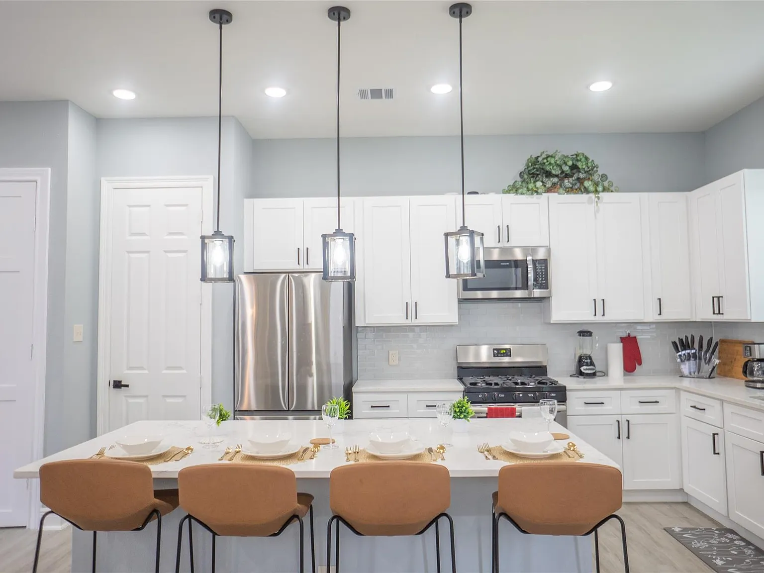 3 bed, 2.5 bath, 1544 sqft, $2,250 — Photo 3
