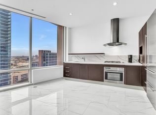 2430 Victory Park Ln APT 1801, Dallas, TX 75219