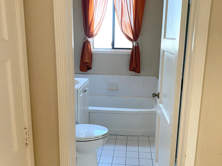 Northwood Dr — Photo 9