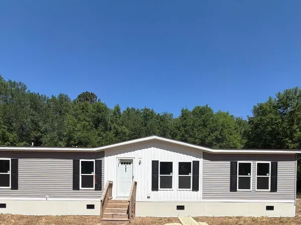 191 Rainbow Dr, Wagener, SC 29164